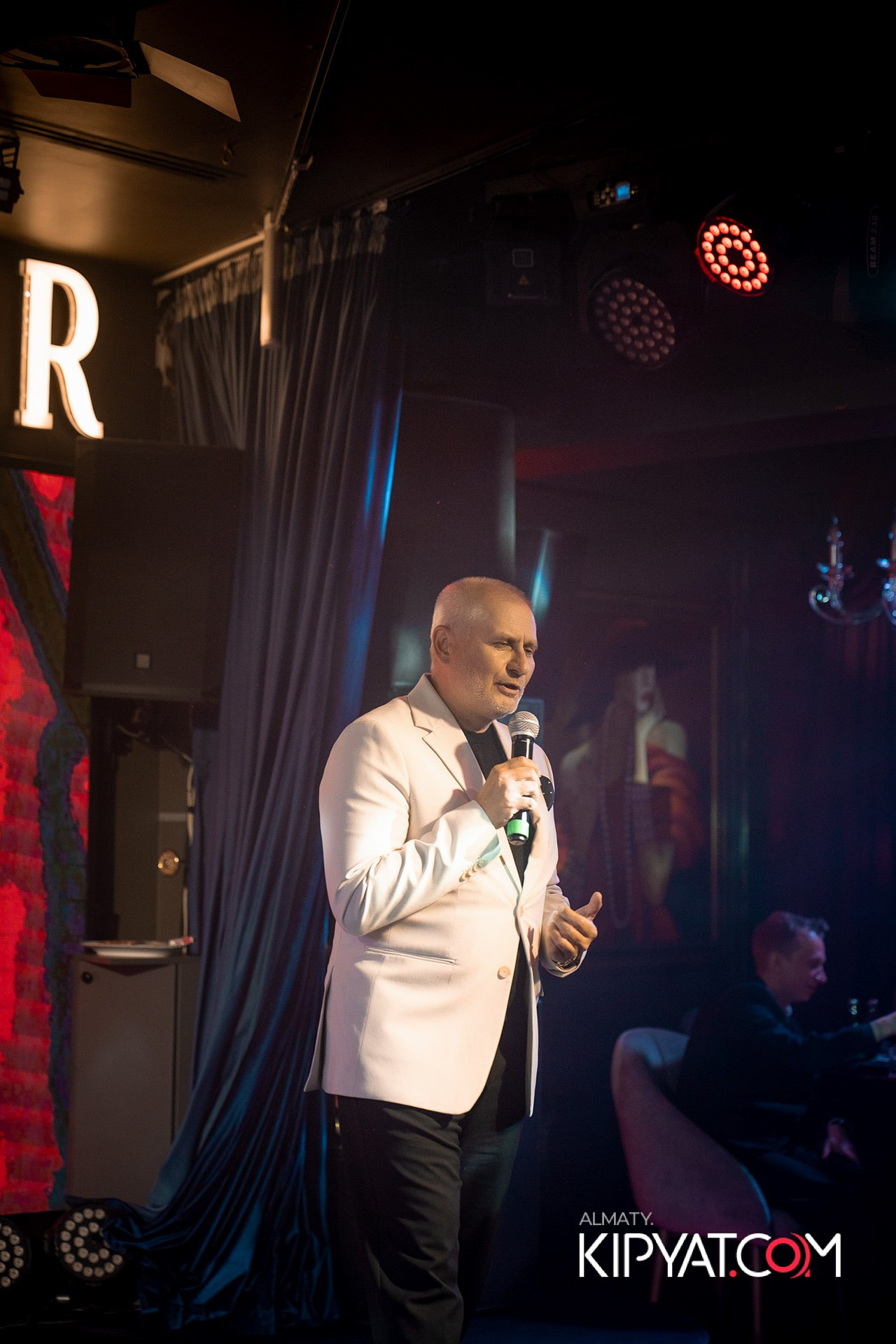 THE THEATER. КИПЯТКОМ АЛМАТЫ!