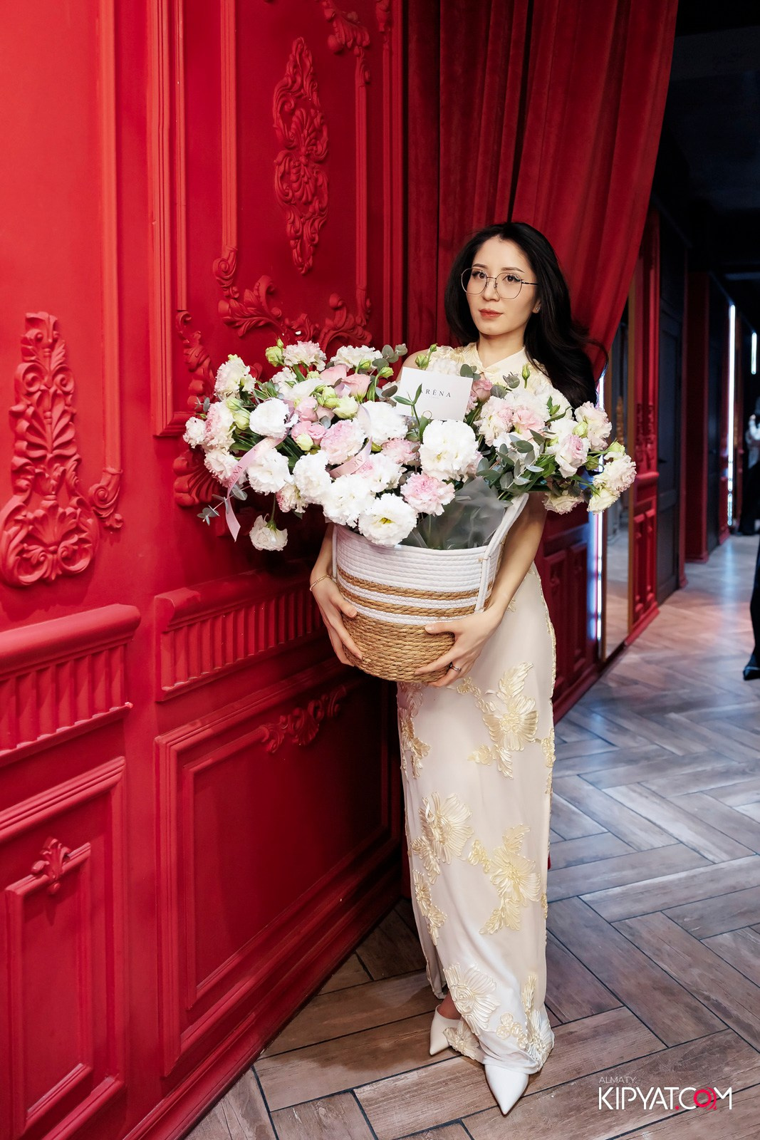 ЗАЯ, НА БИС. КИПЯТКОМ АЛМАТЫ! Фотосъемка мероприятий в Алматы