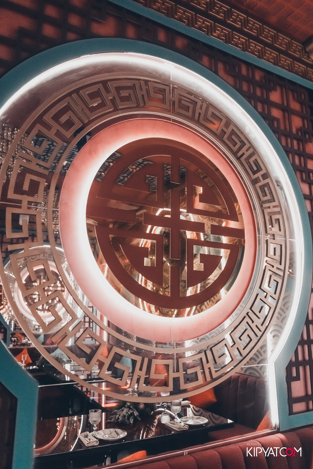 MOOD KARAOKE & TERRACE. КИПЯТКОМ АЛМАТЫ!