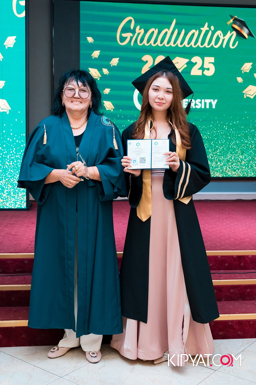 GRADUATION 2025 Q UNIVERSITY. КИПЯТКОМ АЛМАТЫ!