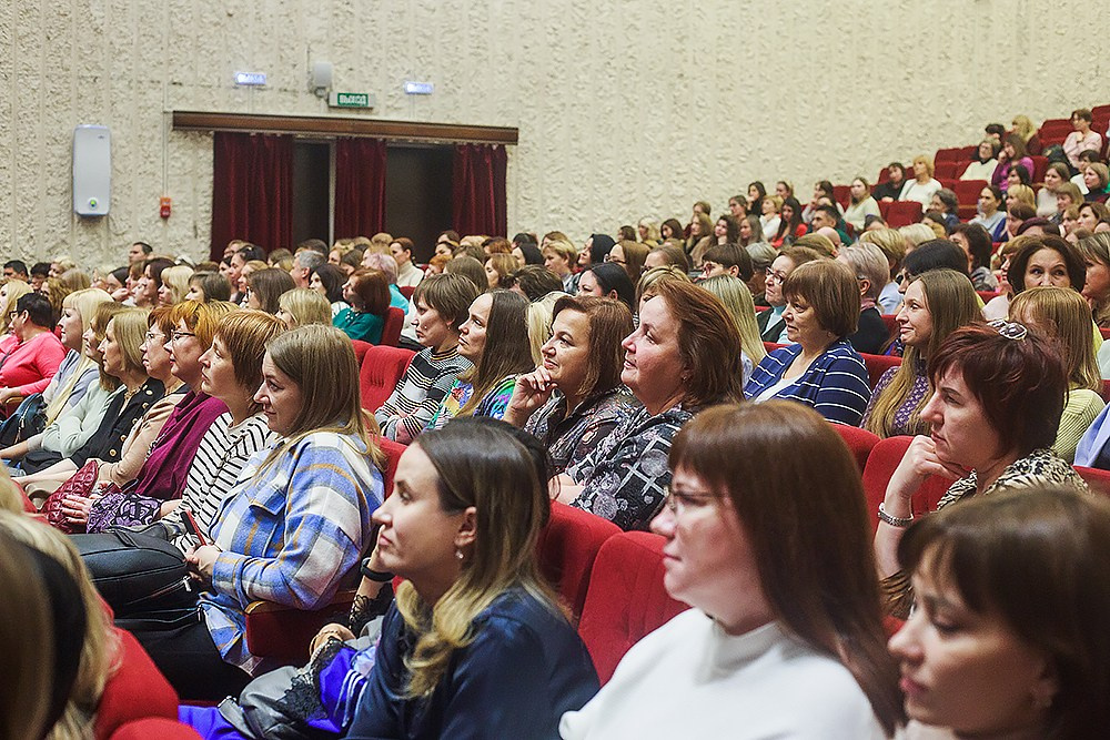 Стендап Ольги Савельевой «Всё обязательно наладится». Детский и семейный фотограф, фотограф мероприятий Нижний Новгород