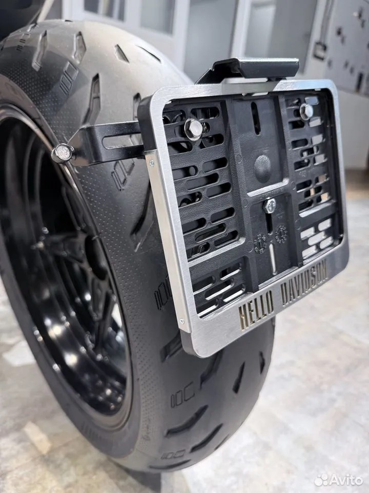 Купить BMW R9T (White Scrambler) — подробнее на сайте. Hello Davidson, Москва. Только хорошие мотоциклы…