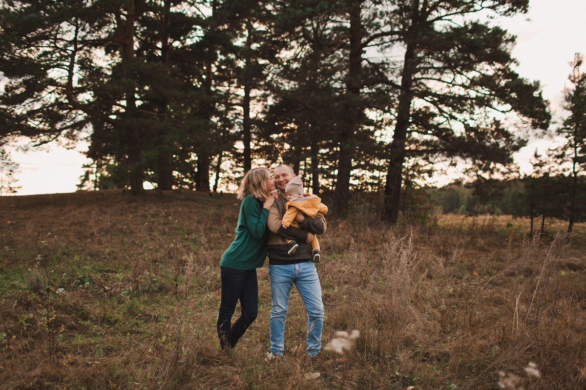 ЛИЛИЯ, СЕРГЕЙ И ДАНИИЛ. Семейный фотограф новорождённых в Серпухове Юлия Новикова +79637785957