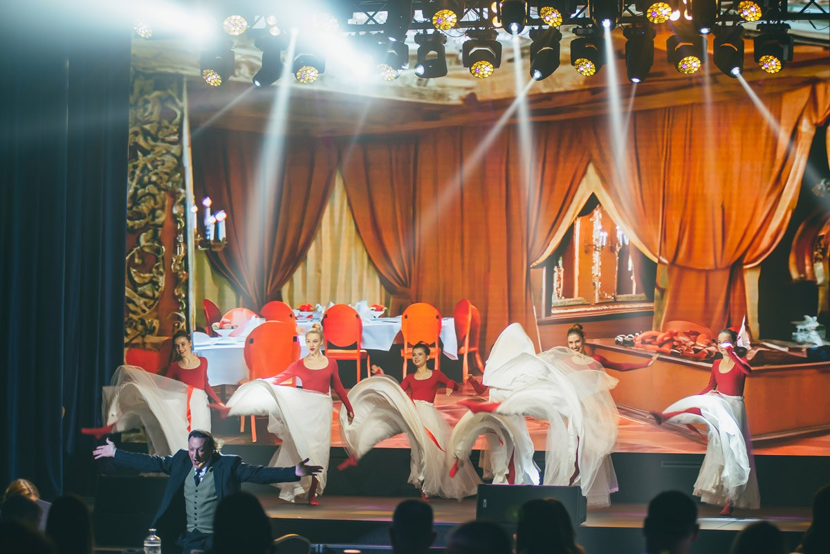 Old House Resort & Spa — «12 стульев»