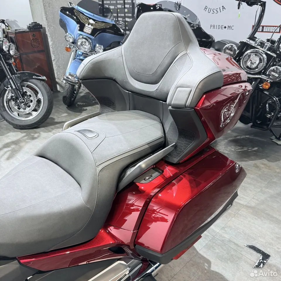 2023 НОNDA Goldwing NEW Candy Ardеnt Rеd МANUAL. Hello Davidson, Москва. Только хорошие мотоциклы…