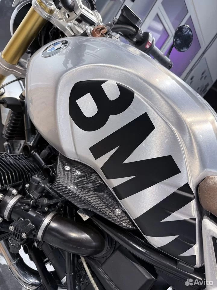 Купить BMW R9T (Street Scrambler) — подробнее на сайте. Hello Davidson, Москва. Только хорошие мотоциклы…