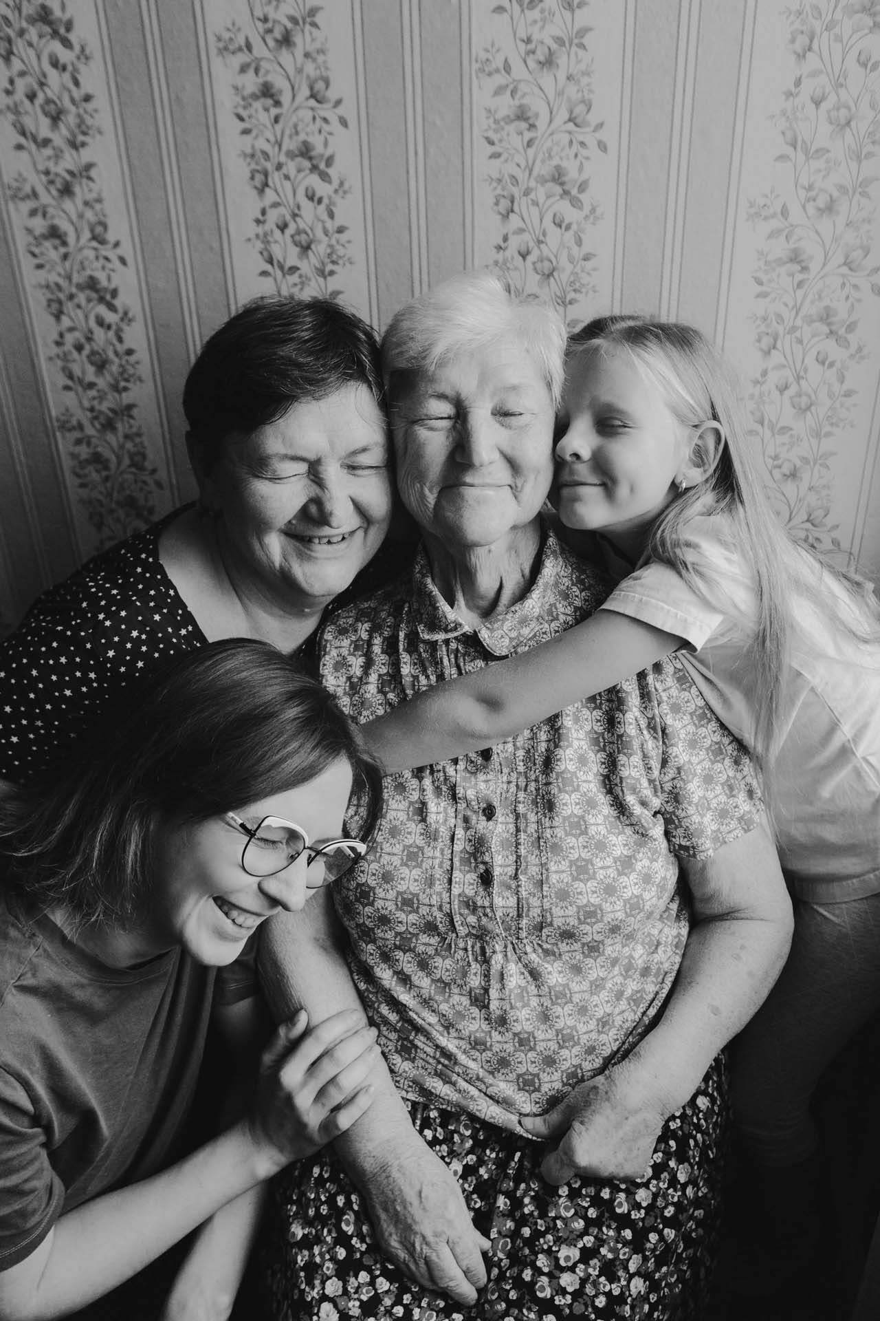 День Рождения Прабабушки. Свадебный семейный фотограф и видеограф Гомель Минск Беларусь Европа