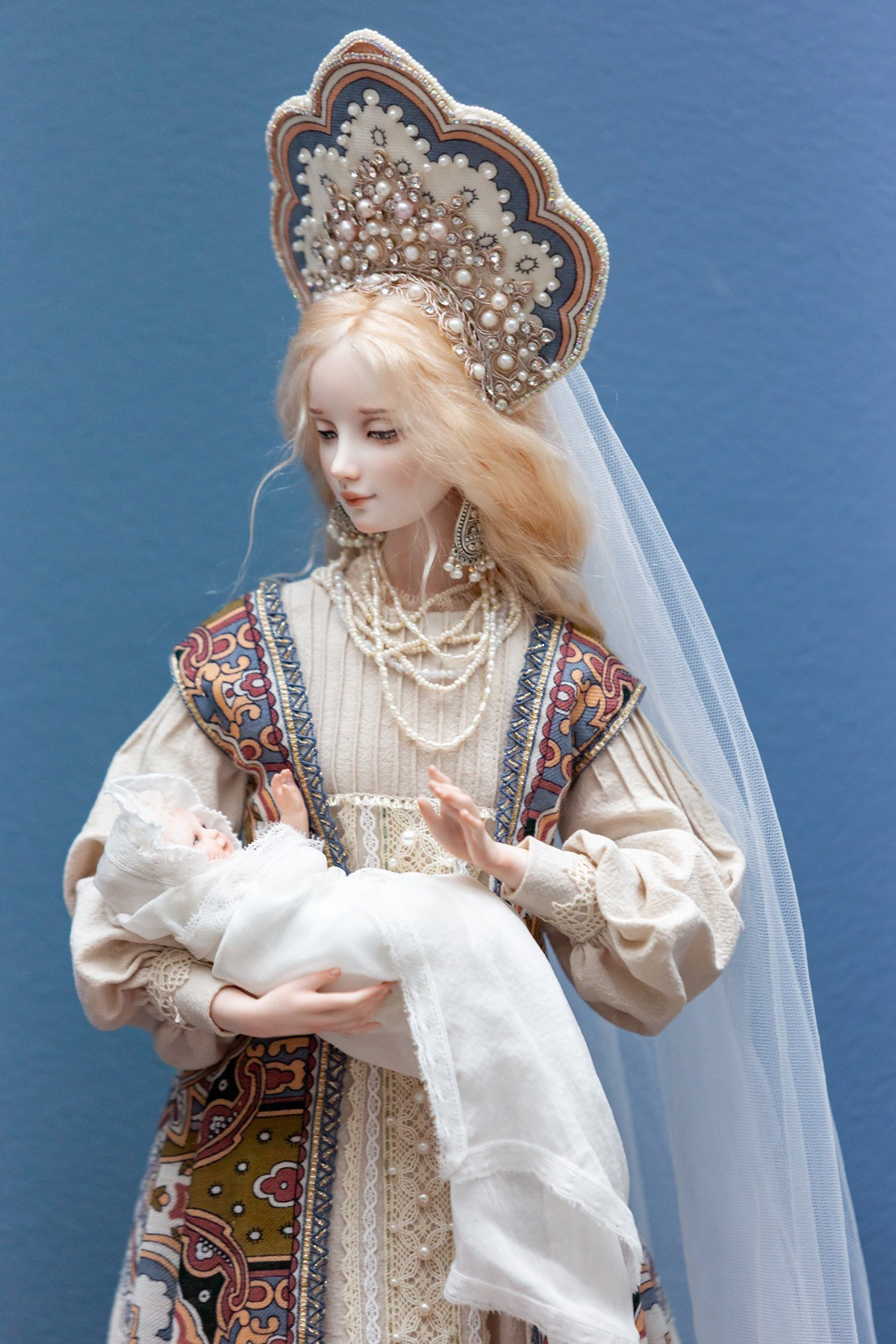 Международная выставка «Искусство куклы 2025», Москва, Гостиный двор, 9–12 октября 2025 г. Портретные фотографы в Москве — Анна и Алексей Бородины