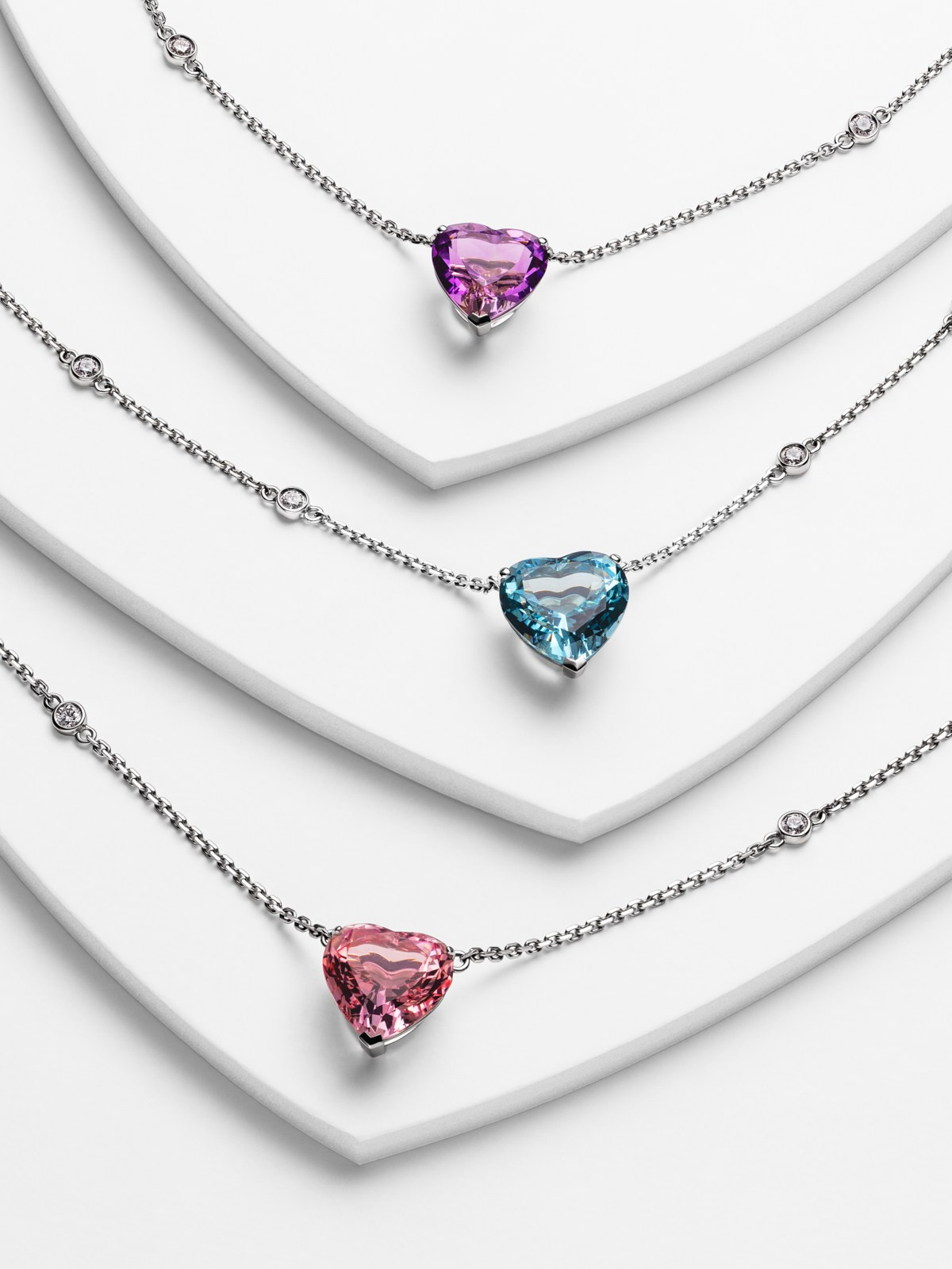 Фотосъемка ювелирных украшений. Предметный и рекламный фотограф в Москве и Московской области Максим Стриганов