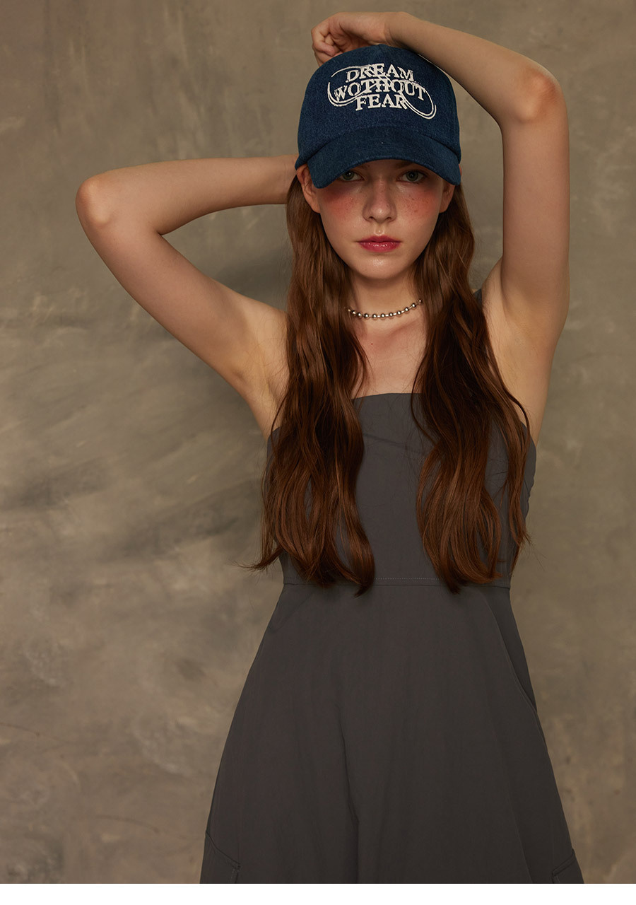 Sophia S. Modeling agency TM MODELS