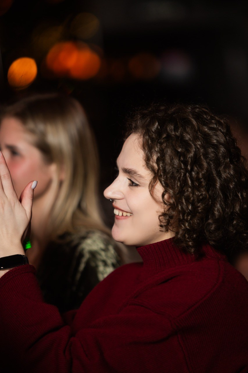 LЮSTRA bar 10.12.2025. Московская кавер-группа BankBand