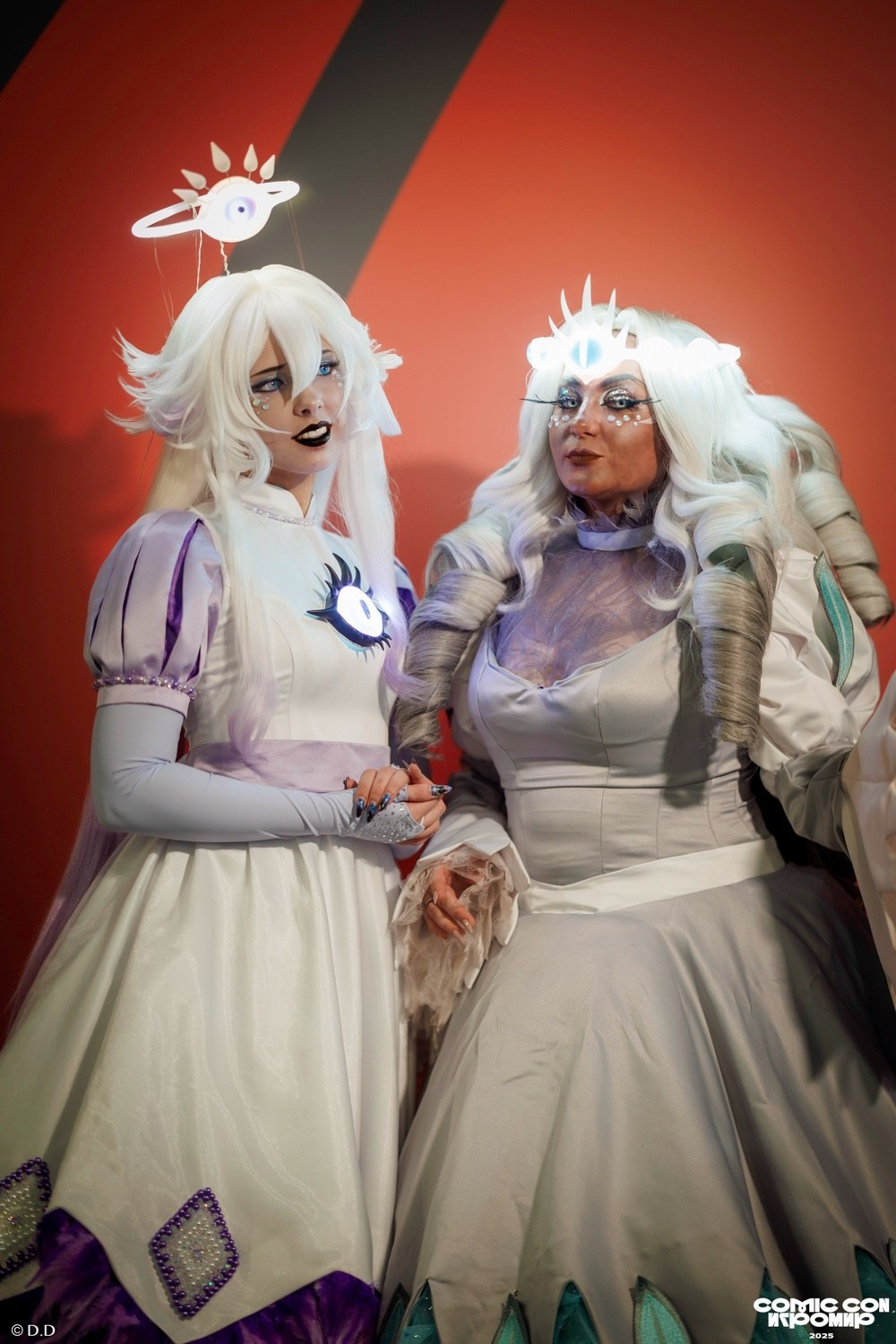 Comic Con Игромир 2025. Различные мероприятия и просто фотографии людей