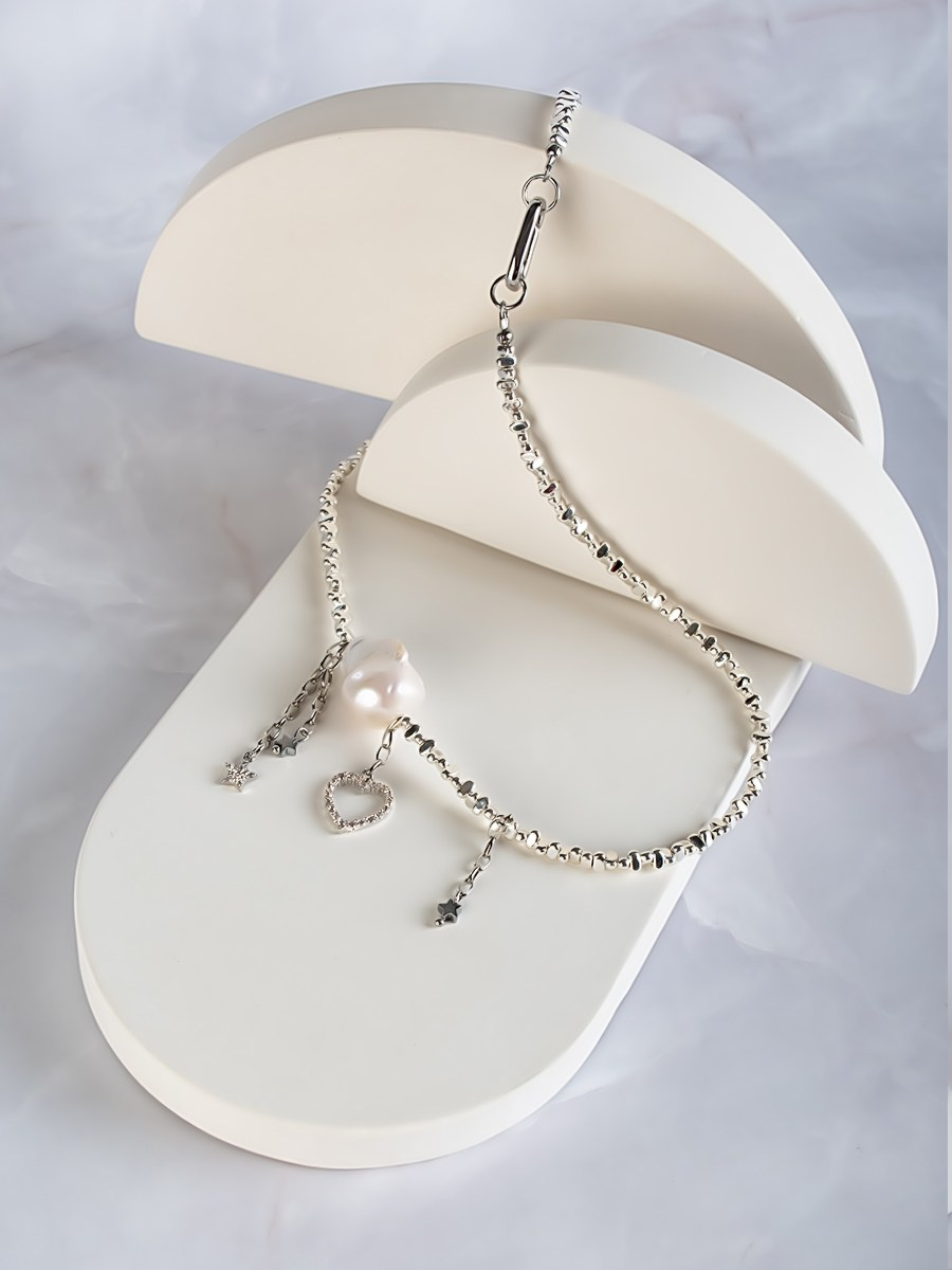 Бижутерия. Предметный, рекламный, ювелирный фотограф в Москве