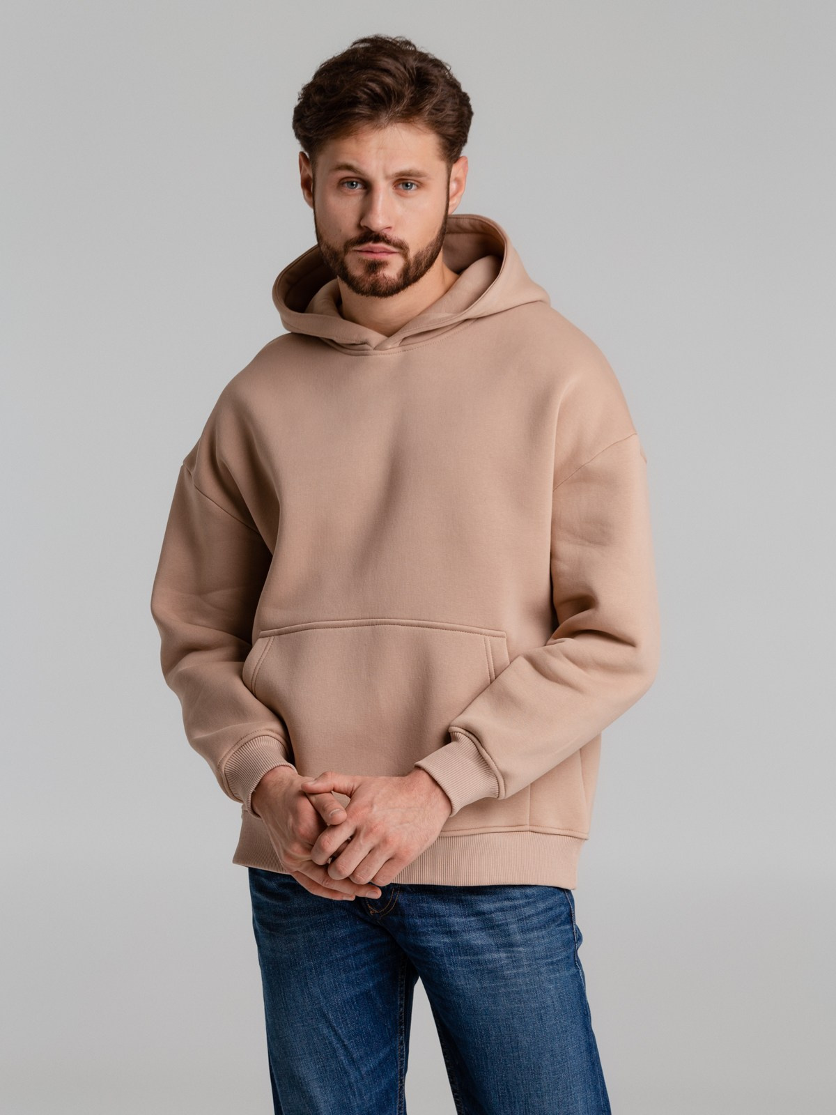 Артур, 188 см, 48-50 р-р. KED Production — продакшн из СПб. Создаём фото, видео и контент, который помогает брендам и селлерам продавать больше