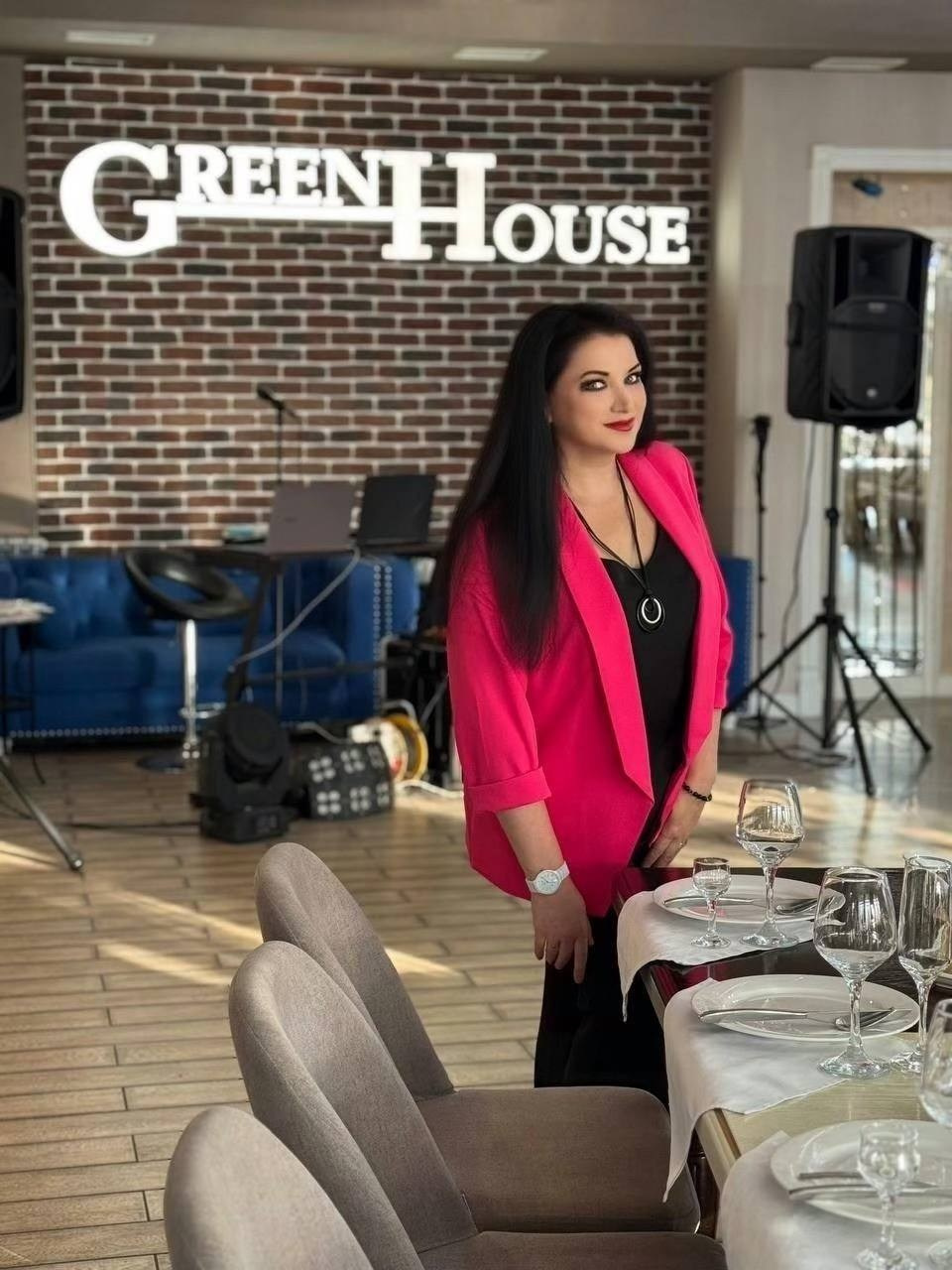 Выпускные. Организатор праздников. Ведущая Марина Гребенникова