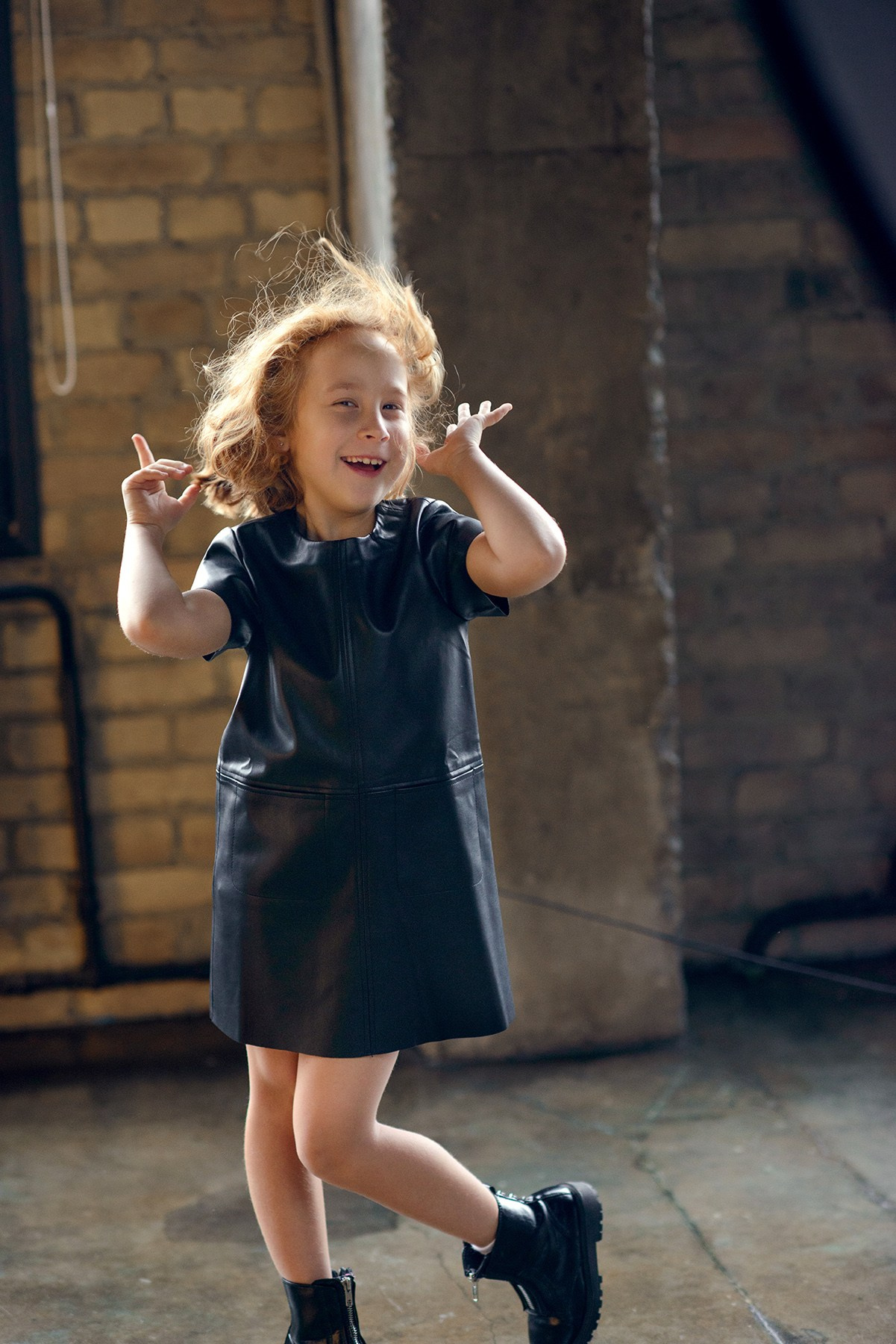 a girl in the studio, a photo shoot