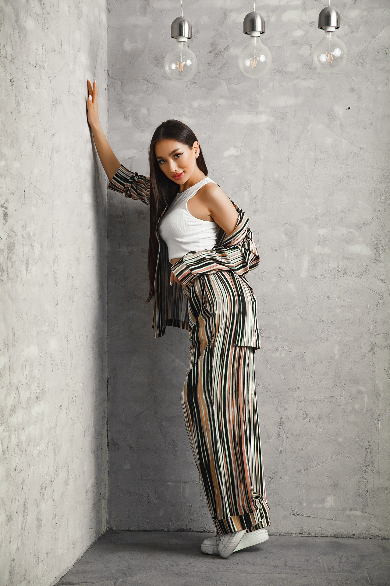 Реклама женской одежды. Натан Супервайзер по Продакшену