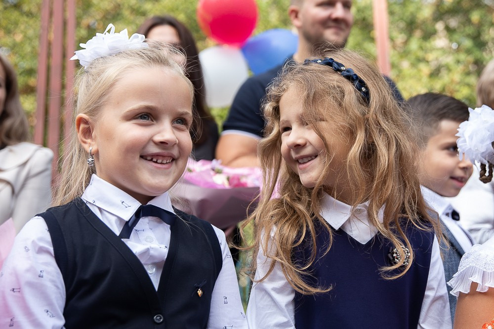 Фотосессия для первоклассника дома и в классе. Семейный и школьный фотограф в Москве Анна Ткач