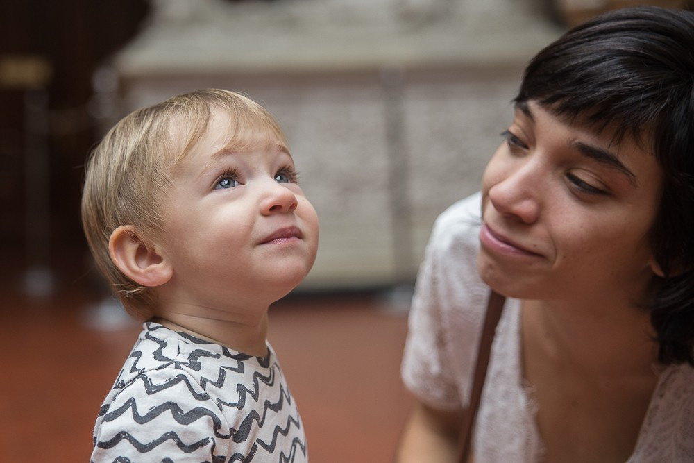Фотопрогулка в музее имени Пушкина в Москве для мамы с ребенком. Семейный и школьный фотограф в Москве Анна Ткач