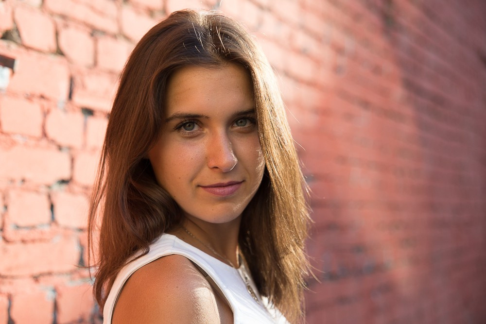 Летняя фотопрогулка для девушки по центру Москвы. Семейный и школьный фотограф в Москве Анна Ткач