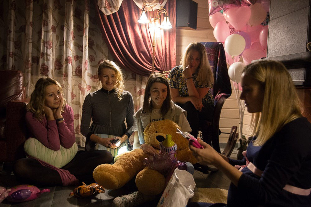 Фотосъемка домашнего праздника Baby shower в ожидании девочки. Семейный и школьный фотограф в Москве Анна Ткач