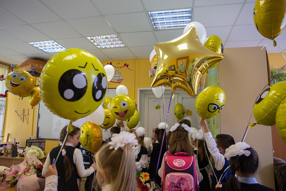 Фотосессия для первоклассника дома и в классе. Семейный и школьный фотограф в Москве Анна Ткач