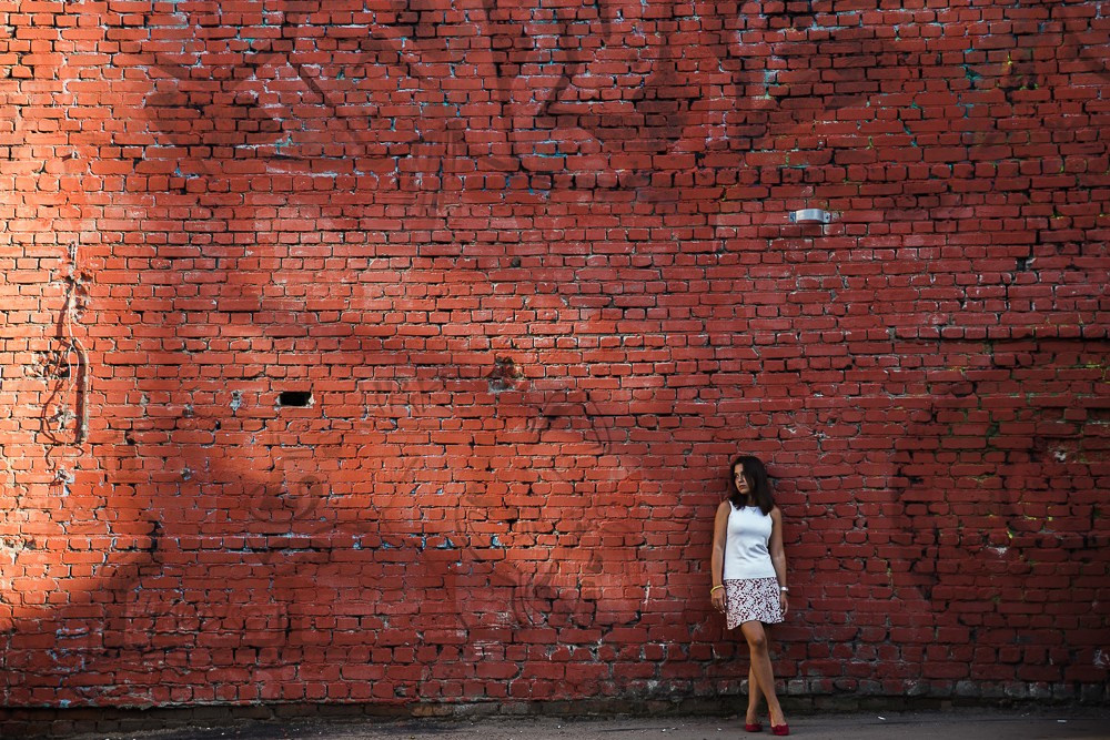 Летняя фотопрогулка для девушки по центру Москвы. Семейный и школьный фотограф в Москве Анна Ткач