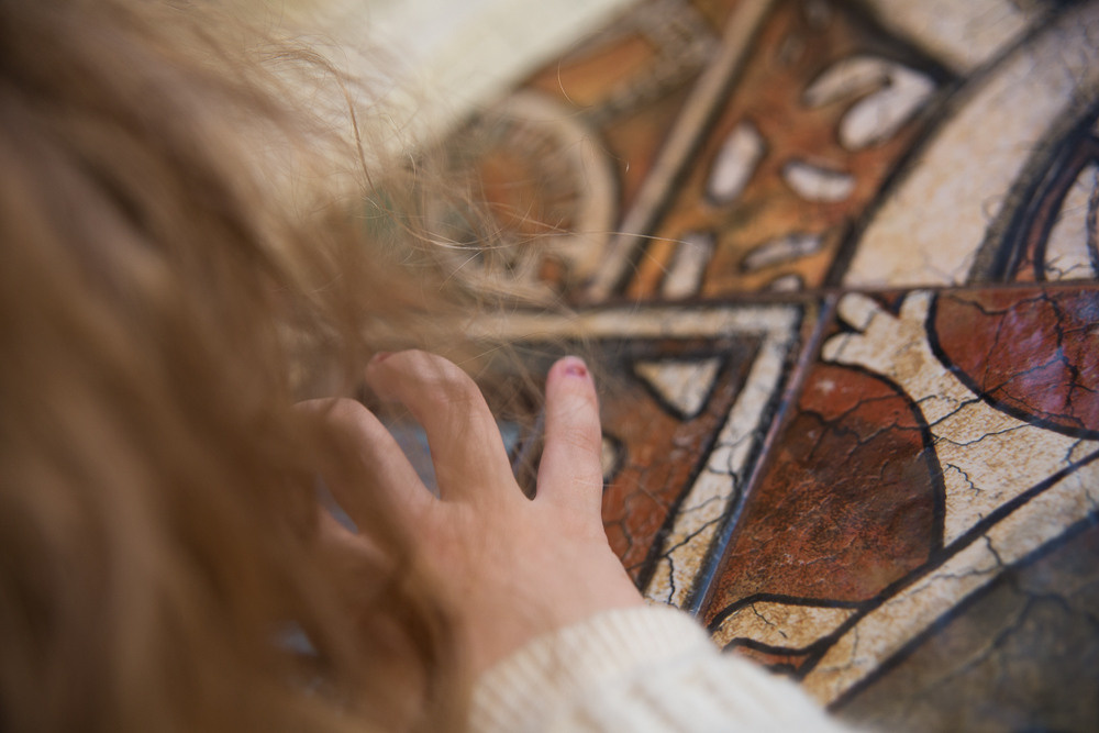 Фотопрогулка маленькой девочки по предновогодней Москве. Семейный и школьный фотограф в Москве Анна Ткач