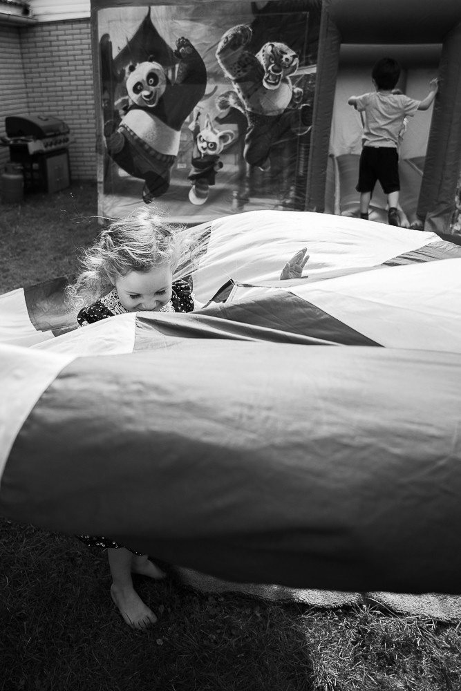 Репортажная съемка детского дня рождения в загородном доме. Семейный и школьный фотограф в Москве Анна Ткач