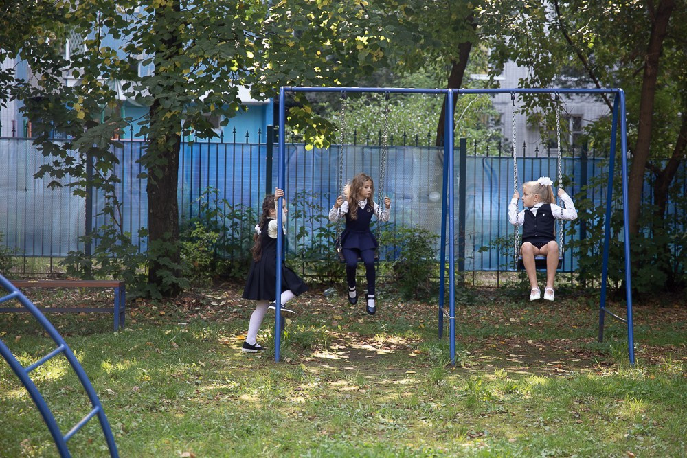 Фотосессия для первоклассника дома и в классе. Семейный и школьный фотограф в Москве Анна Ткач