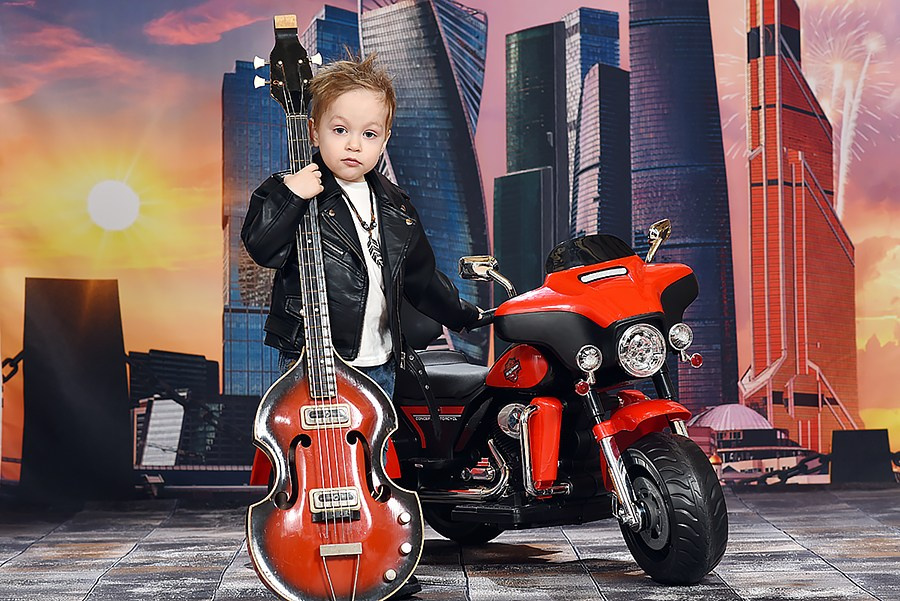 Байкер/ Детский сад. Фотовидеомейкер Виктор Павленко