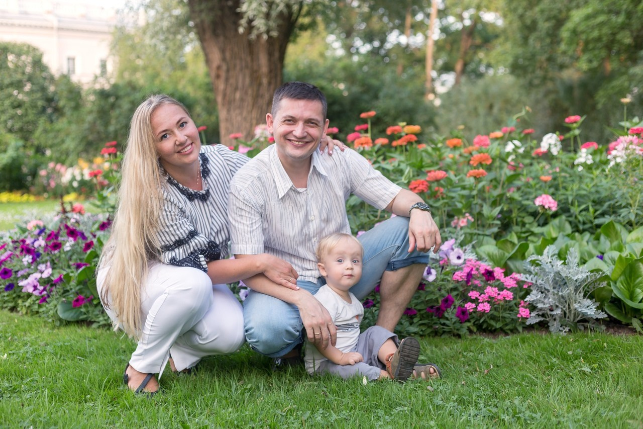 Фотосессии для всей семьи в Екатерининском парке, Пушкин. Свадебный и Репортажный фотограф в Санкт-Петербурге