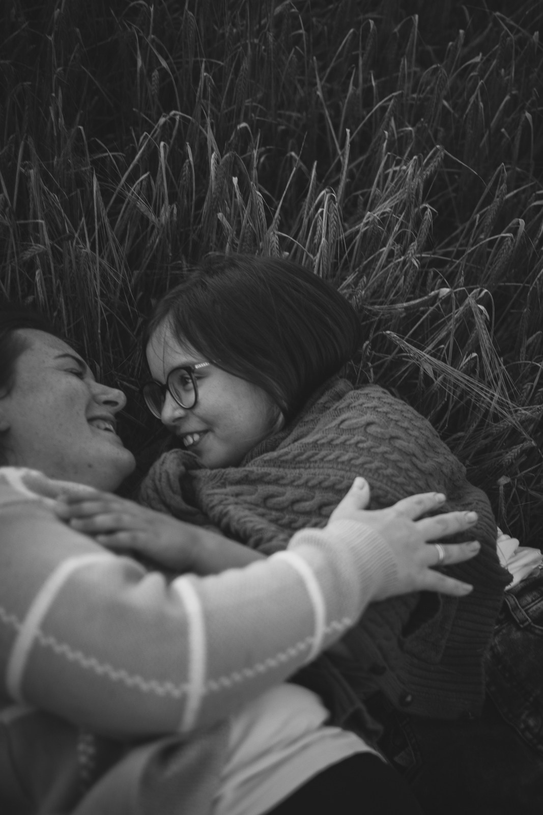 Семья в поле. Фотограф в Москве и Домодедово Ирина Коростелева