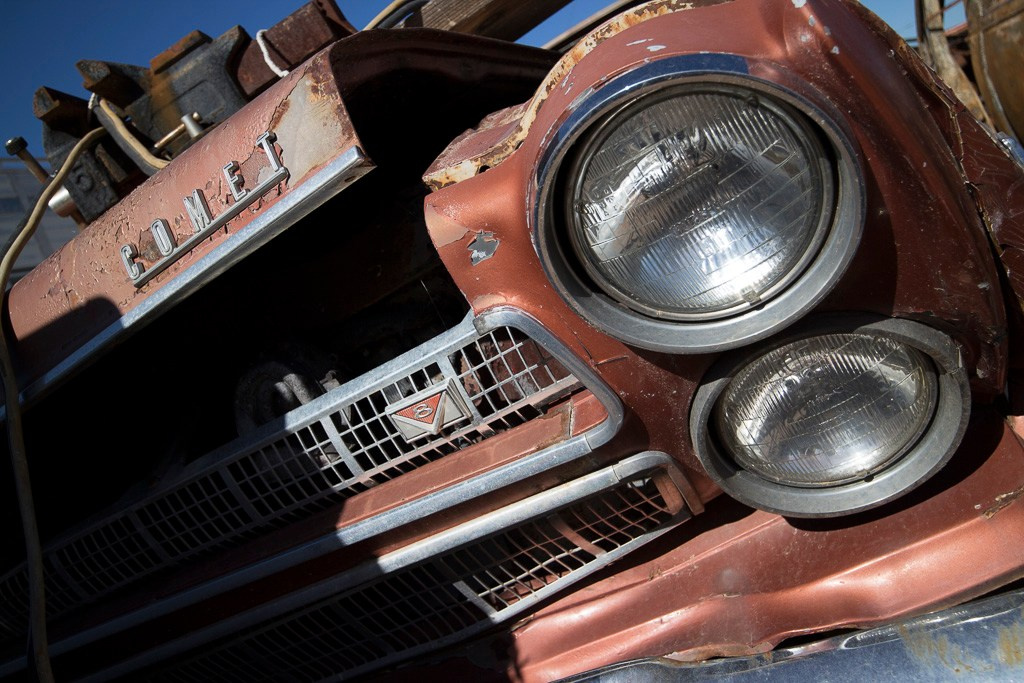 Ретро- авторазборка, США, 2013. Фотограф Василий Буланов