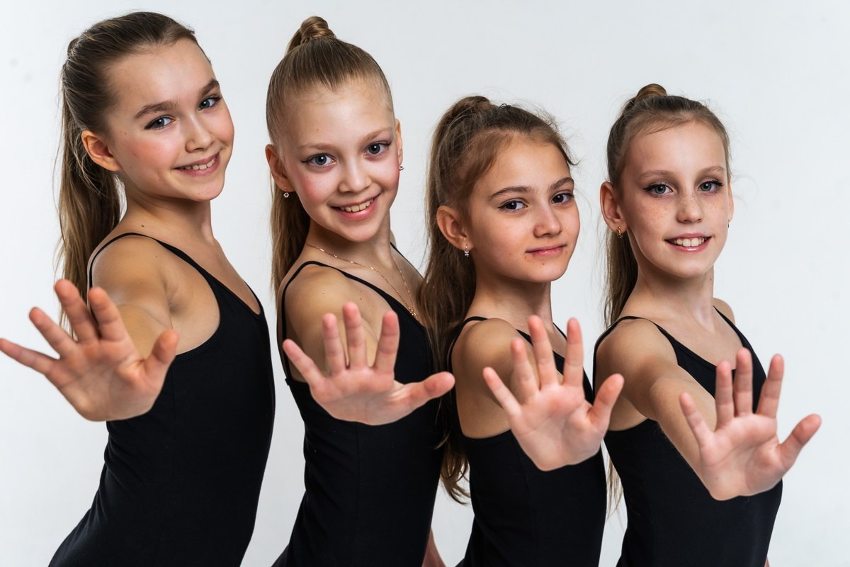 Студийная съемка эстетической гимнастики. Репортажный и семейный фотограф в Санкт-Петербурге Тарас Марченко