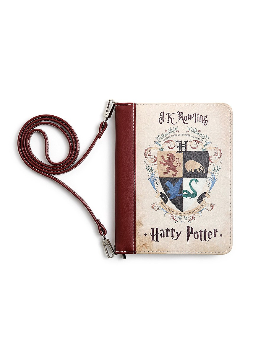 Сумка-клатч. Контент фотограф, съемка для маркетплейсов, фуд съемка и репортажи в Новосибирске Ралия Галеева