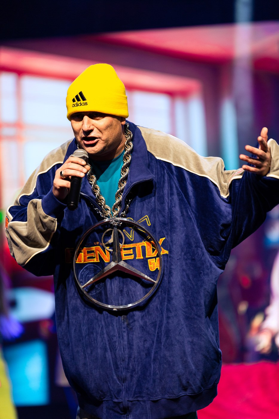 Концерт в Доме культуры. Андрей Кровлин — фотограф в Славянке