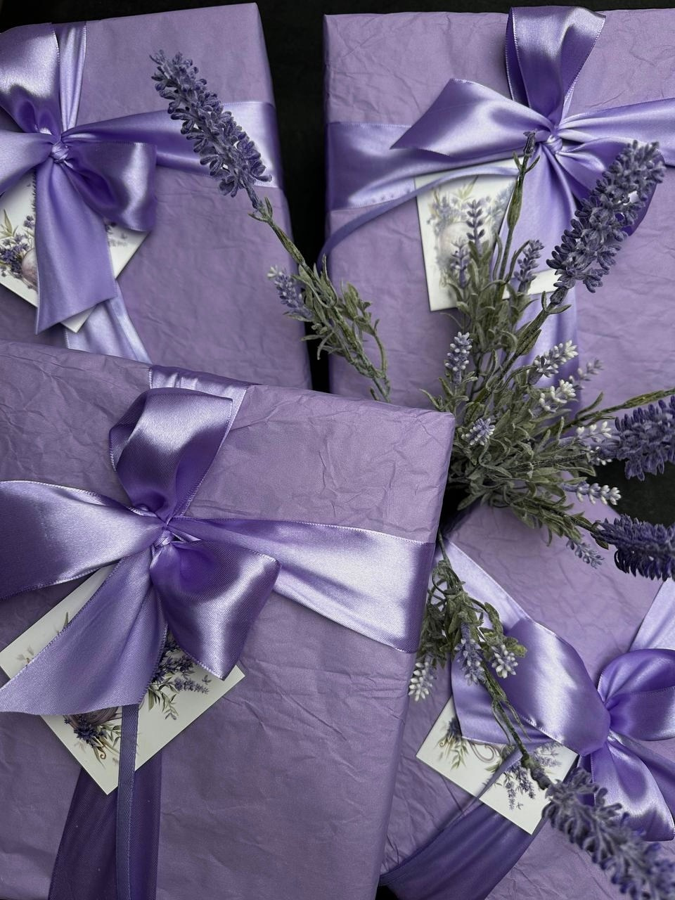 Оформление подарка. Студия подарочных наборов «Владия»