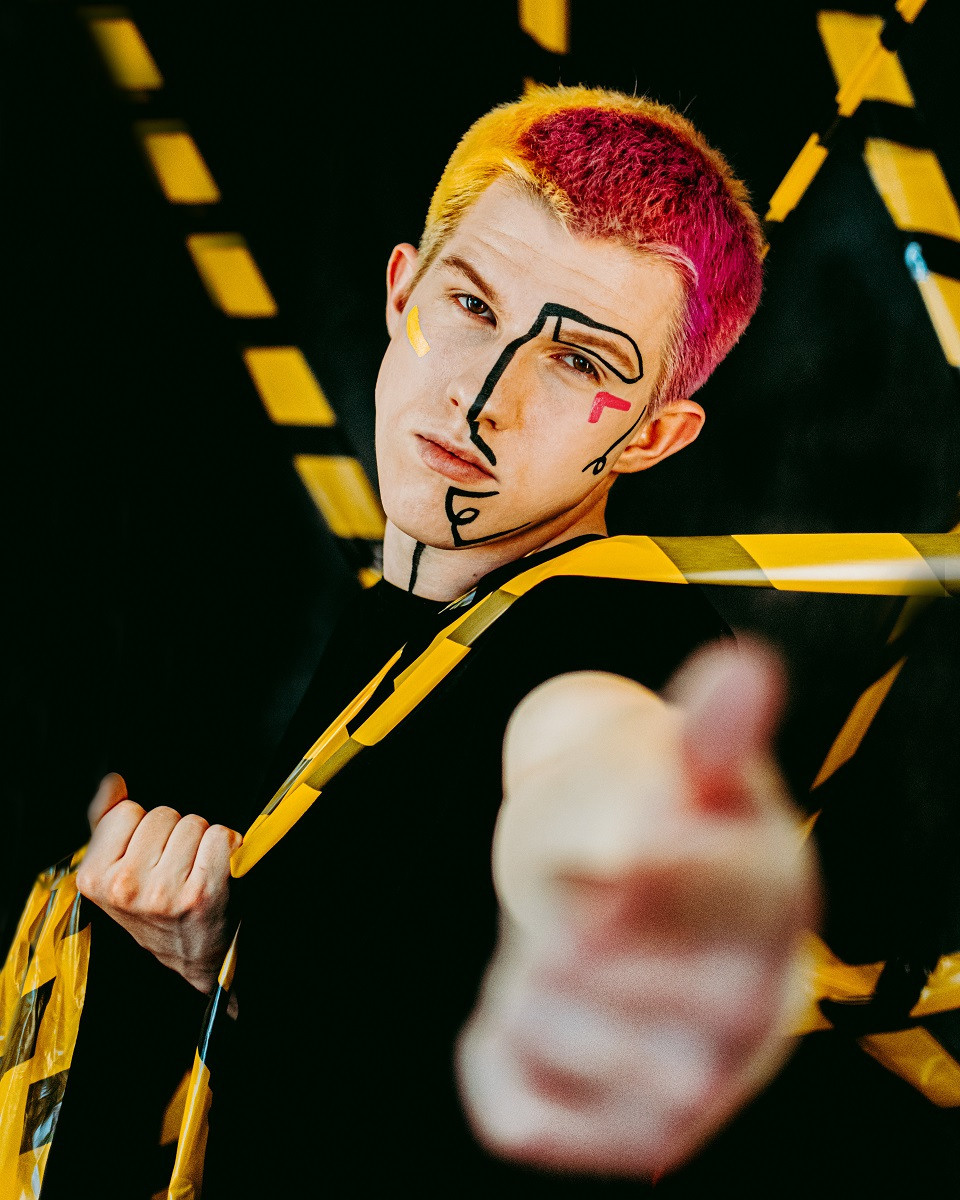 Креативная тематическая индивидуальная портретная съёмка. Фотограф Екатеринбург для вас или вашего бренда