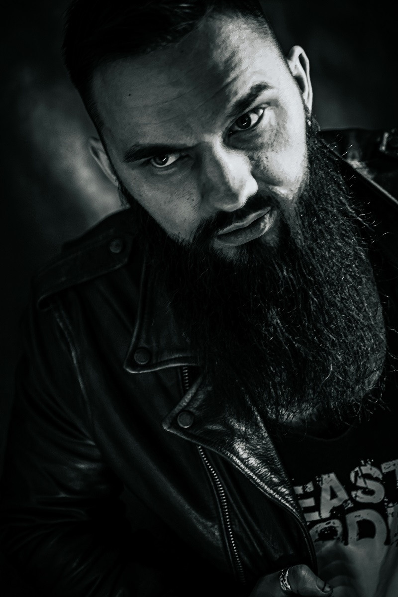 Креативная тематическая индивидуальная портретная съёмка. Фотограф Екатеринбург для вас или вашего бренда