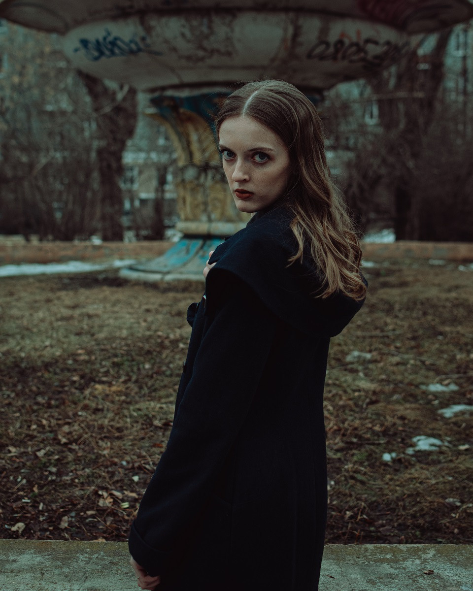 Креативная тематическая индивидуальная портретная съёмка. Фотограф Екатеринбург для вас или вашего бренда