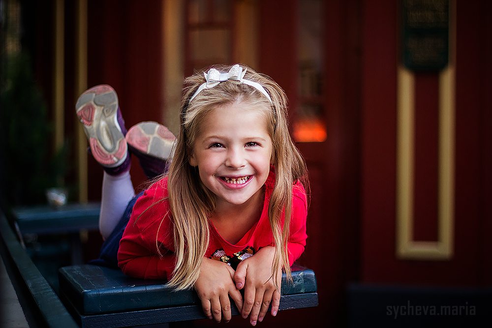 Семейная фотосессия у Английского посольства. Детский и семейный фотограф, фотограф мероприятий Нижний Новгород