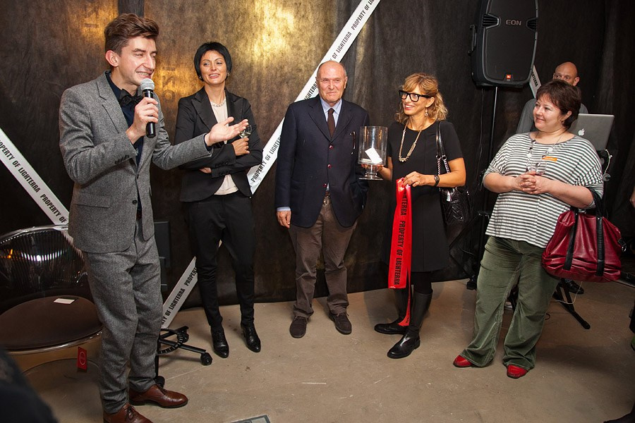 Презентация итальянской мебели в салоне LIGHTERRA, октябрь 2012. Портретные фотографы в Москве — Анна и Алексей Бородины