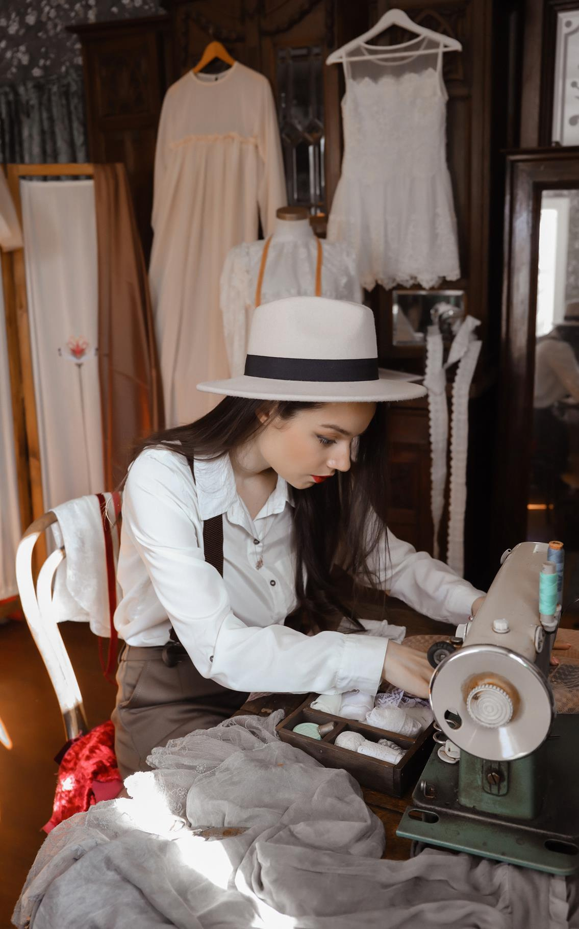 Швея. Алина Малышева, свадебный и семейный фотограф Москва