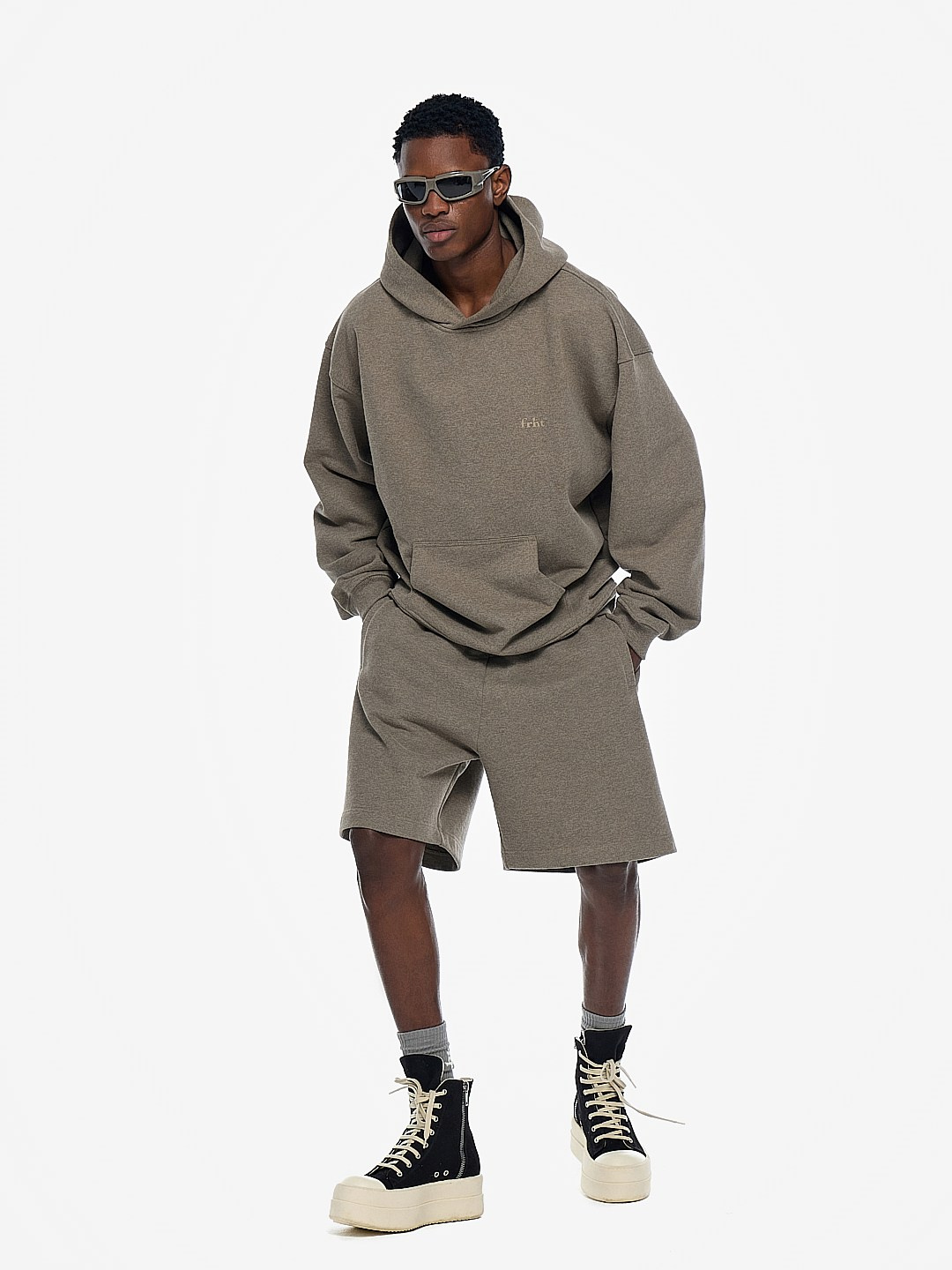 FRHT Shades SS'25. Фотограф для брендов