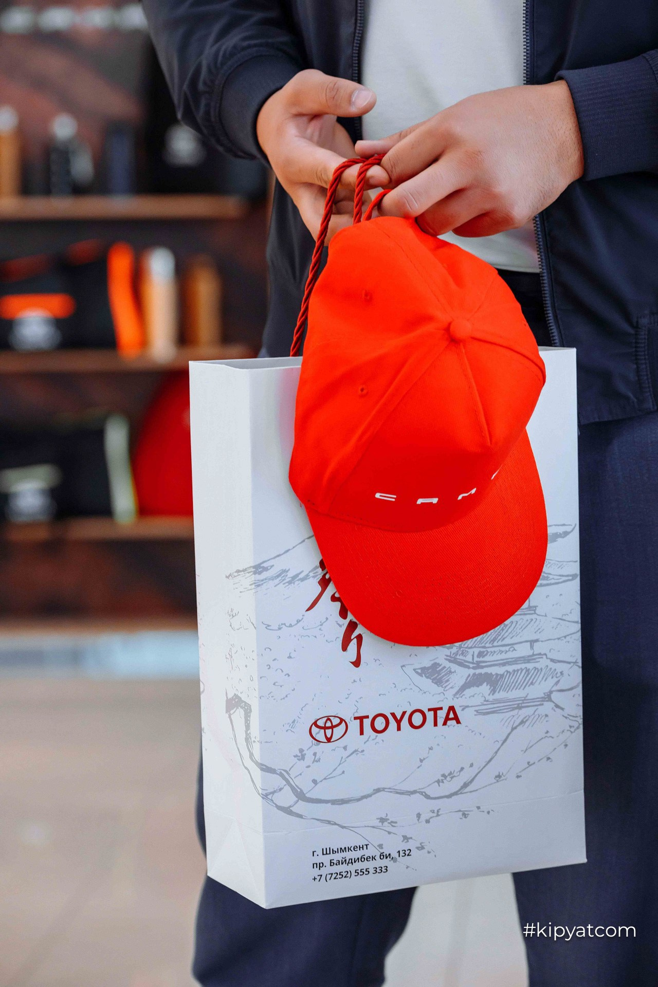 Test Drive TOYOTA CAMRY 80