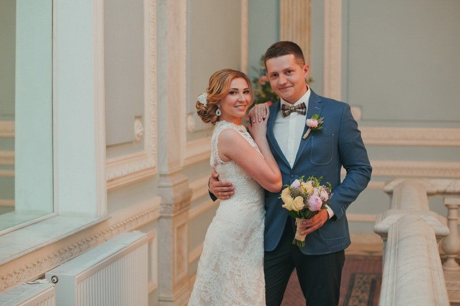 Свадебная прогулка по Санкт-Петербургу. Фотограф крещение венчание в Петербурге! Помогает подобрать храм и посоветовал душевного батюшку в СПб