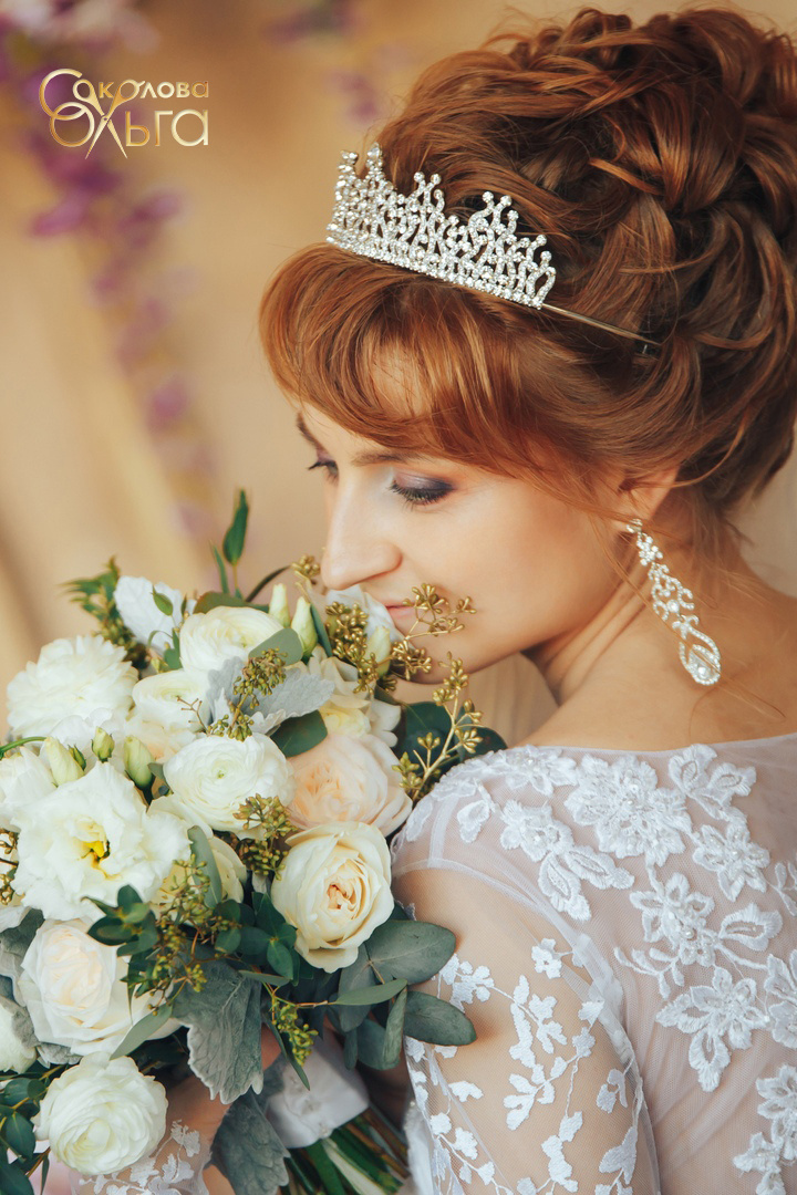 Прическа на волосы длиньше лопаток, довольно густые, без накладных волос. olgadz.ru