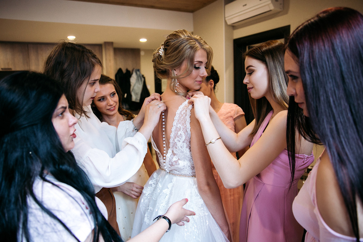 Арина и Артём. Свадебный фотограф Александр Савченко Смоленск