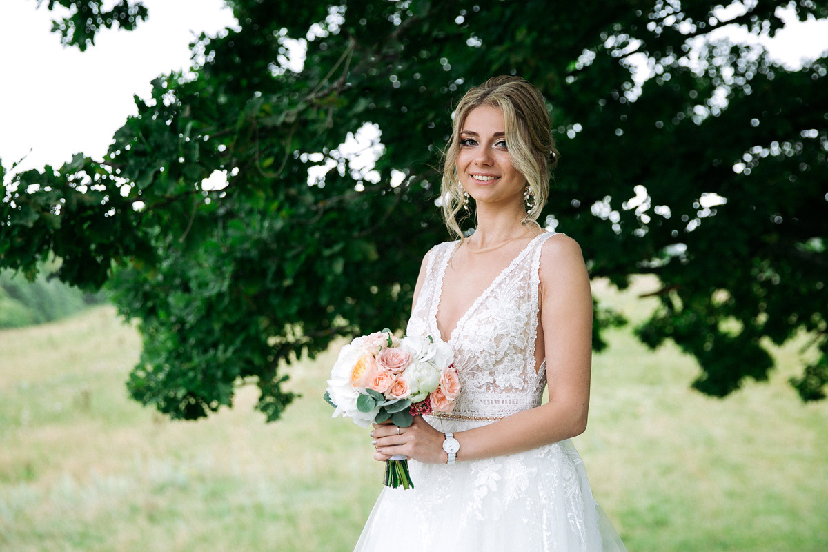 Арина и Артём. Свадебный фотограф Александр Савченко Смоленск